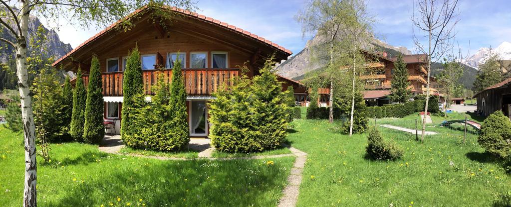 Alpen Chalet Kandersteg Esterno foto